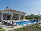 Villa Porec Buitenaudio-opname 1