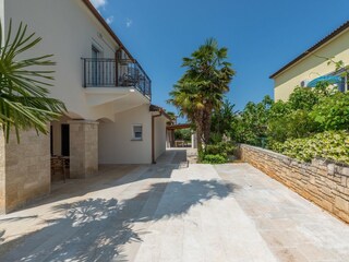 Apartment Mali Maj Outdoor Recording 9