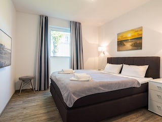 zweites Schlafzimmer mit TV
