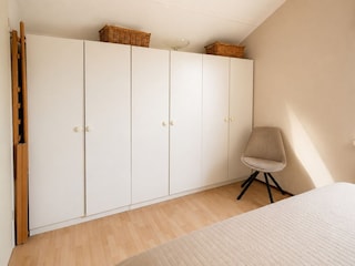 Kleiderschrank