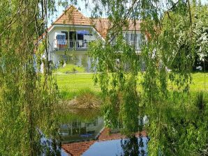 Holiday apartment View of the Bodden - Gingst - image1