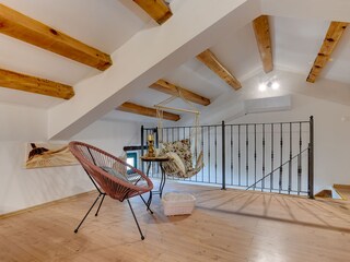 Twin bedroom