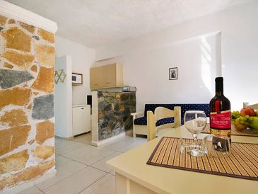 Studio apartment by the sea. 104