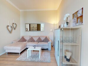 Franziska Top-Lage in der Villa Patricia