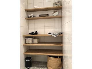 Ablagemöglichkeiten im Badezimmer