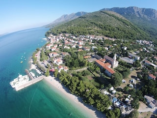 Der Ort Zaostrog mit dem schönen Strand