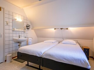 Schlafzimmer 1 - 1 Stock