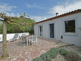 Villa Villedubert Outdoor Recording 5