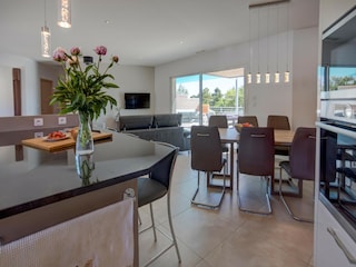 Villa Cesseras Features 32