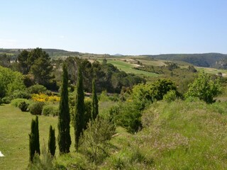 Villa Cesseras Entorno 33
