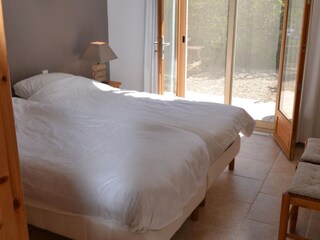 Villa Cesseras Features 25