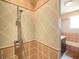 Villa Limoux Features 35