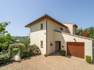 Villa Limoux Outdoor Recording 7