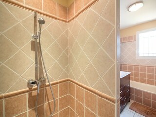 Villa Limoux Features 36