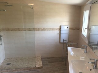 Villa Homps Características 19