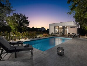 Villa My Way con piscina climatizada