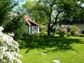 Kleines Landhaus im Grünen