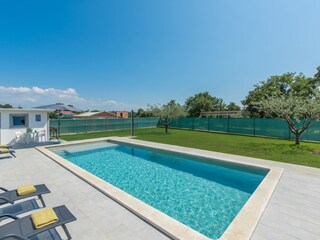 Villa Nova Vas Buitenaudio-opname 6