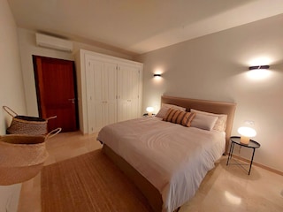 Schlafzimmer 2, EG, Ansicht 2