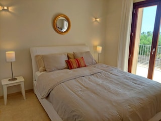 Schlafzimmer 4, EG, Ansicht 1