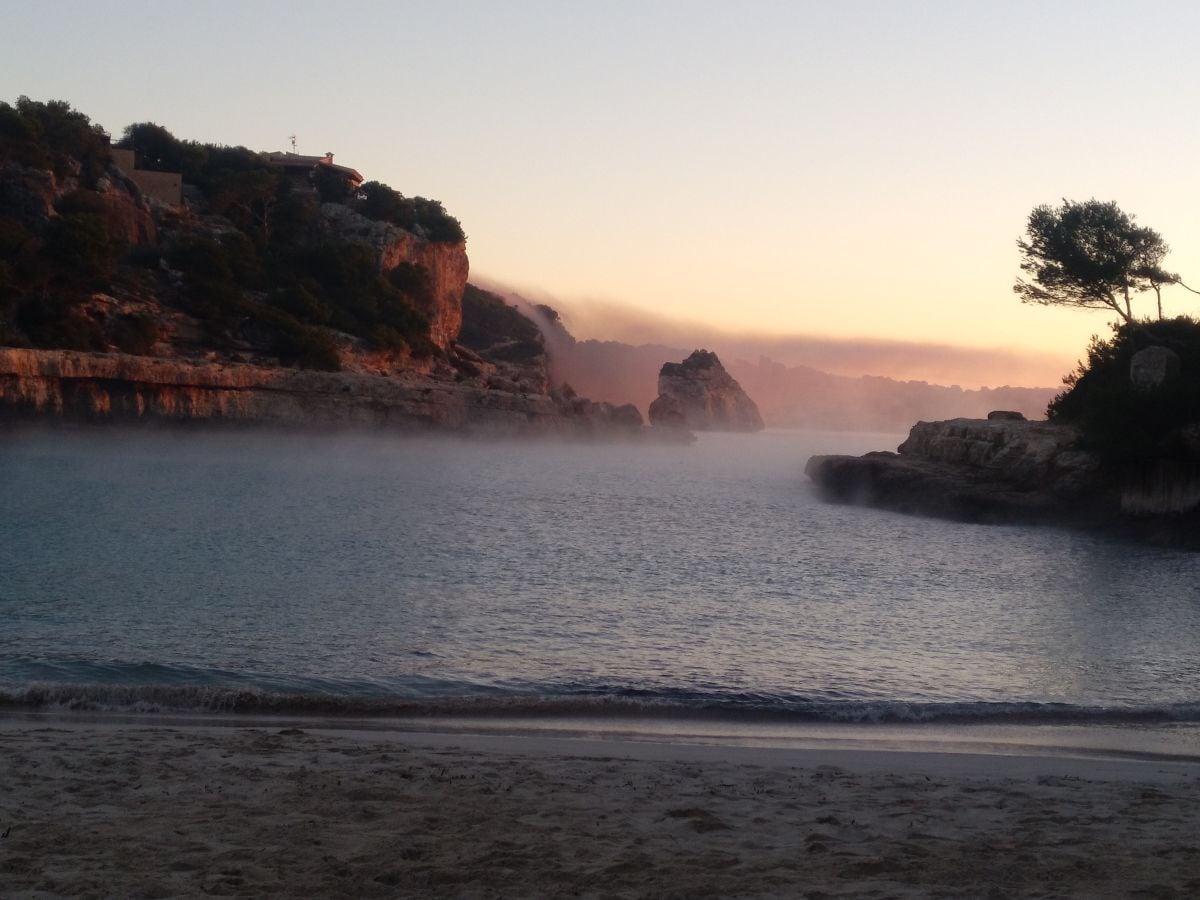 Cala Llombards im Morgengrauen