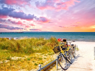 Räder am Strandabgang