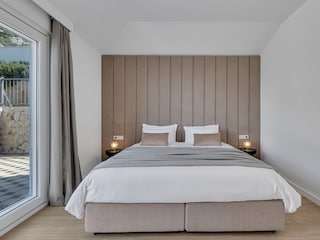 Villa Sumartin Features 19
