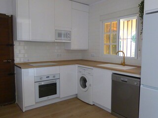 Well-equipped kitchen