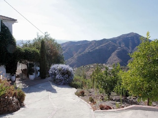 Villa Sayalonga Outdoor Recording 8