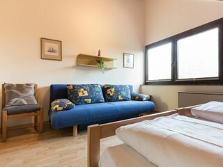 2. Schlafzimmer