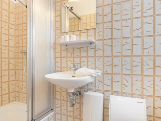 2. Badezimmer
