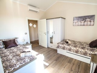 Casa per le vacanze Kastelir Caratteristiche 31