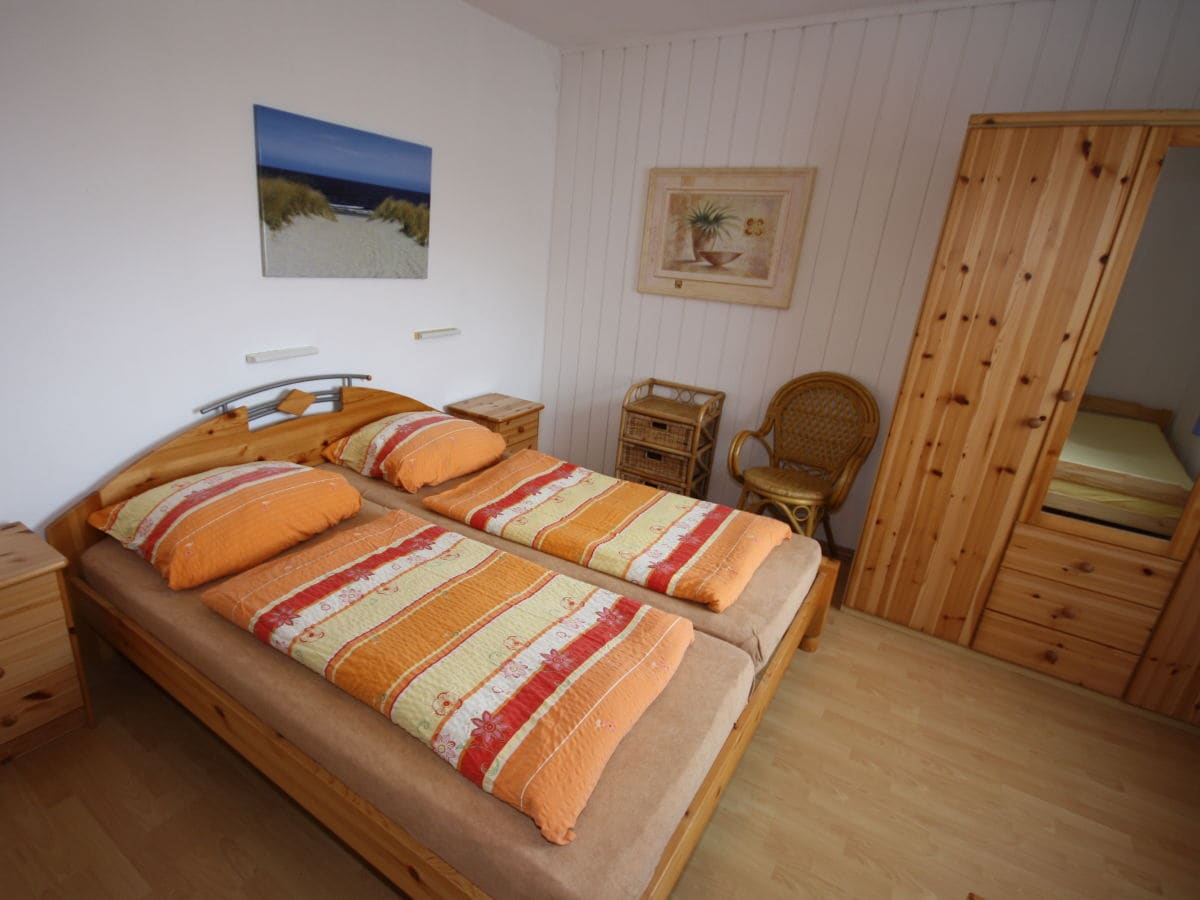 Schlafzimmer1