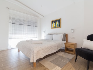 Villa Nin Características 26