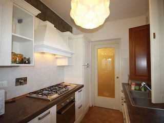 Villa Castagneto Carducci Küche 32