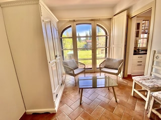 Villa Castagneto Carducci Wohnzimmer 22