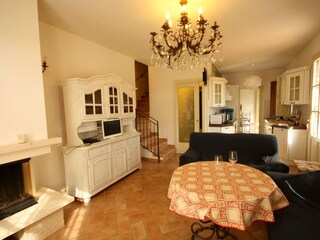 Villa Castagneto Carducci Salon 18