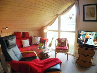 Mit zusätzlichem Fernseher und schönem Ausblick