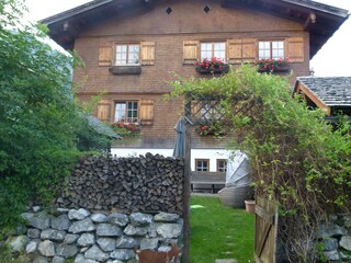 Aussenansicht Sommer
