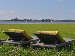 Vakantiehuis Moderne sfeervolle woning met eigen aanlegsteiger aan het Veerse Meer - Veere - image1