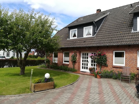 Ferienwohnung Jessen rechts