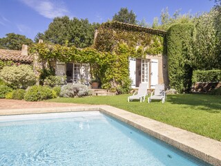 Villa Grimaud Outdoor Recording 7