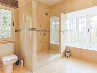 Villa San Roque Features 29