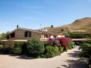 Holiday house im Zentrum von Sizilien - Aliminusa - image1