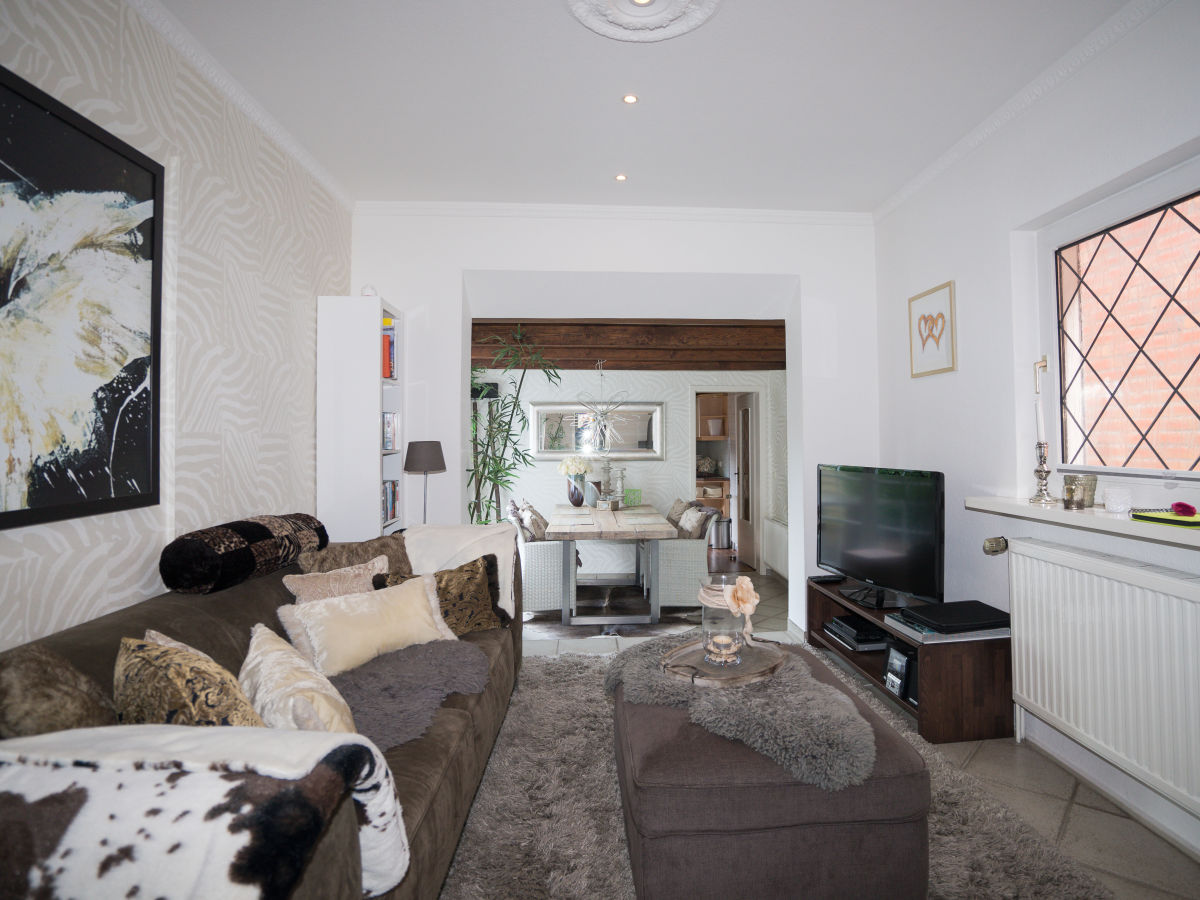 Ferienwohnung Lotsengout, Cuxhaven Zentrum & Grimmershörn, Firma