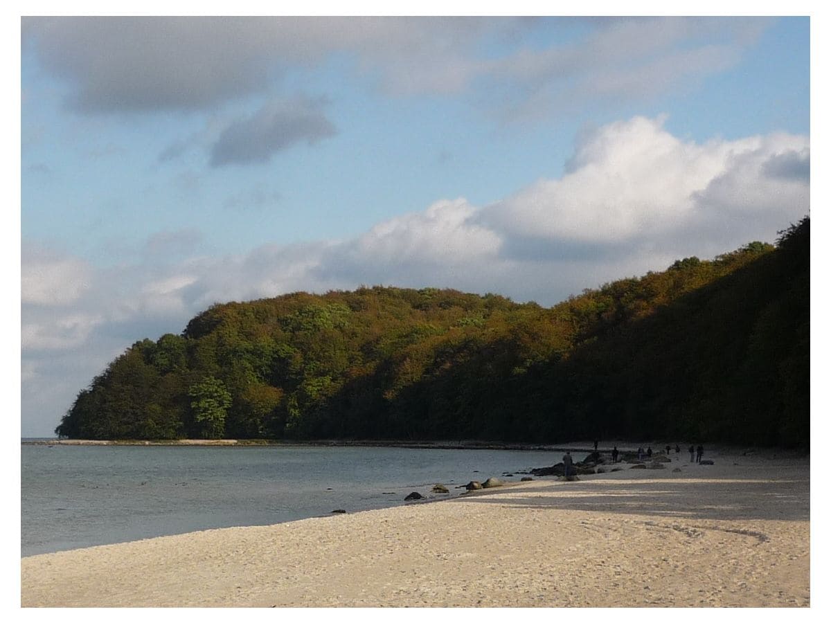 Strand mit Blick auf die Granitz