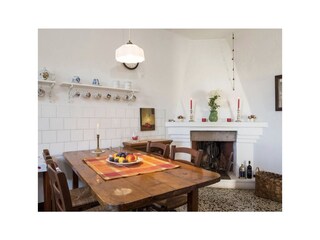 Villa Monteroni d'Arbia Features 12