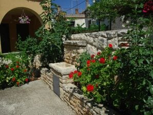 Gezellig vakantiehuis LIVIA met 2 knusse terrassen