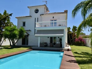 Holiday house Villa Morales - Chiclana de la Frontera - image1