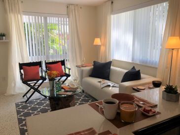 Apartment One By the Drive